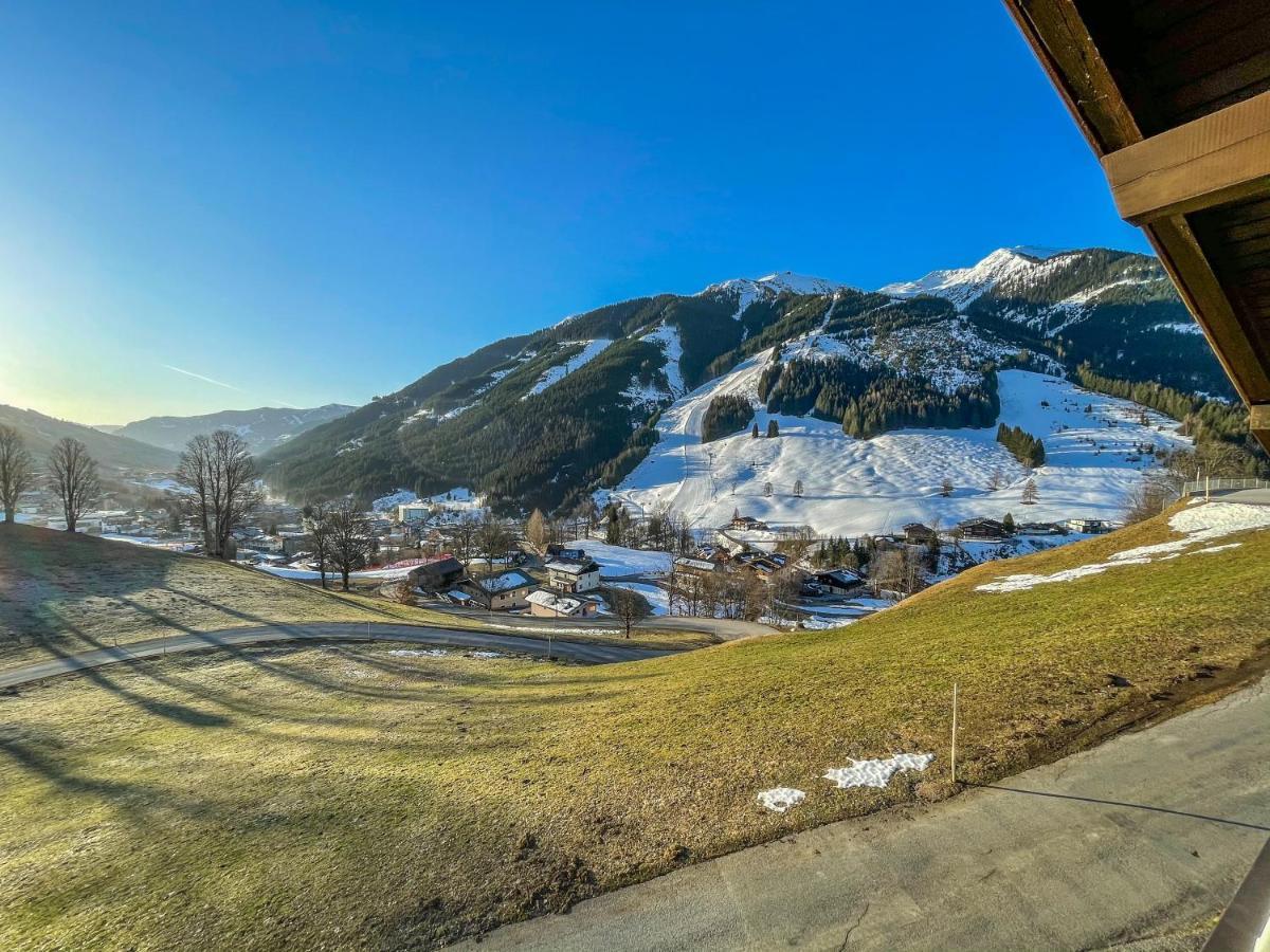 Saalbach Apartments Landhaus Bernkogel - Ski In Ski Out Extérieur photo