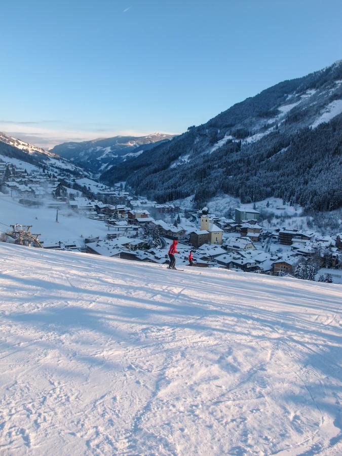 Saalbach Apartments Landhaus Bernkogel - Ski In Ski Out Extérieur photo